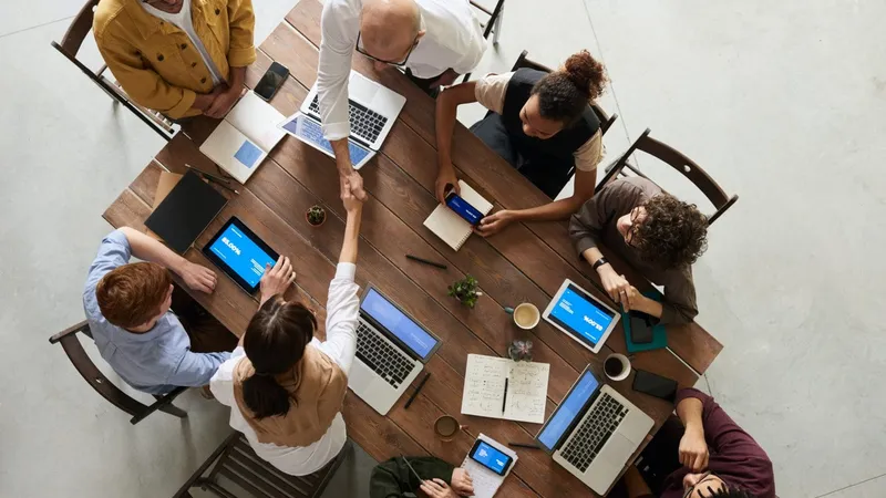 SOLEM y Rubik unidos por la transformación digital de Latinoamérica